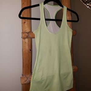 Lululemon fitted tank